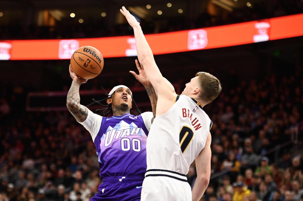 尽管岁月给 尽管岁月给